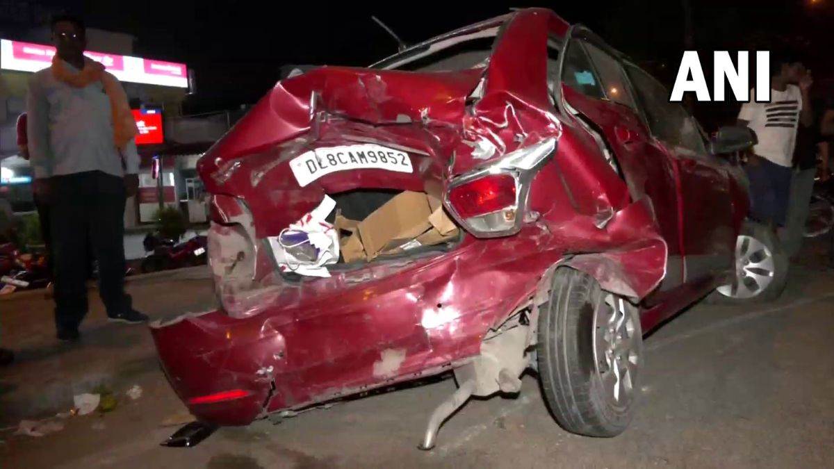 ncr delhi high speed thar crushed many people also hit 2 vehicles more than 5 people injured in accident