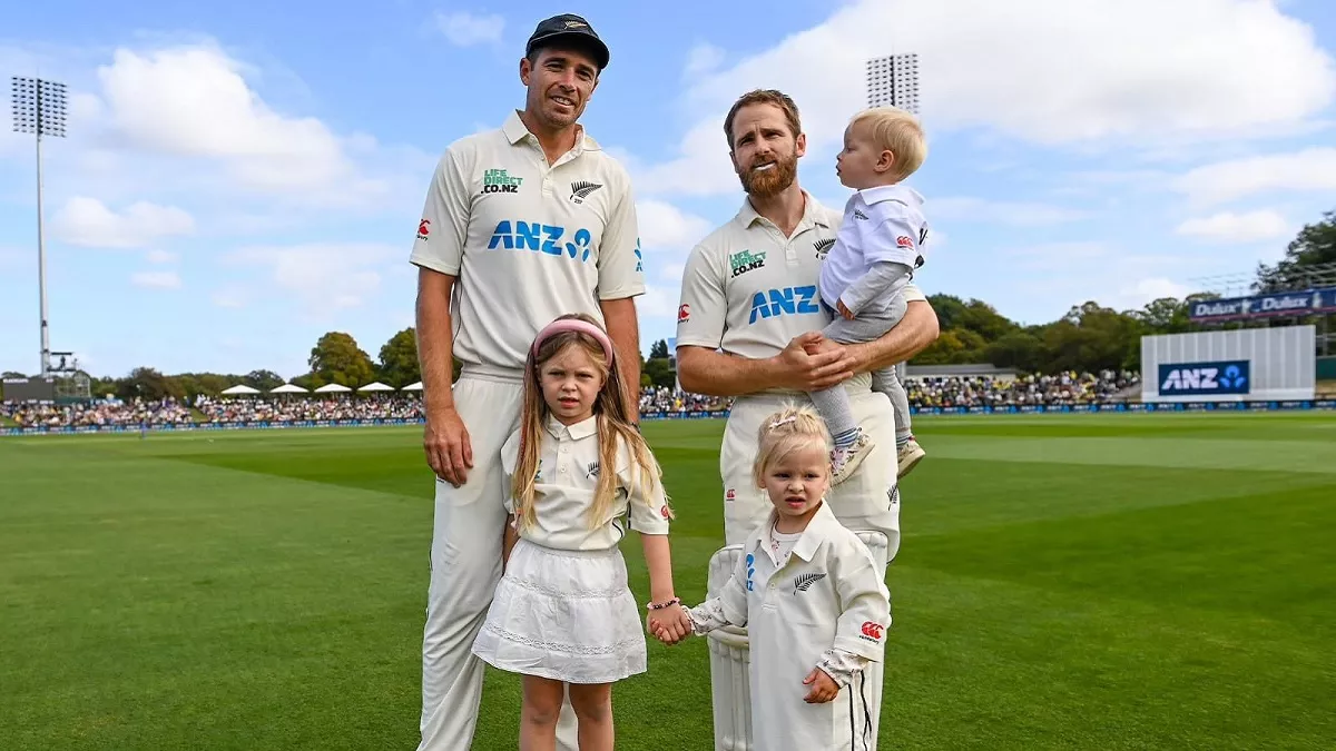 NZ vs AUS: टिम साउथी और केन विलियमसन ने 100वें टेस्‍ट का मनाया अनोखा जश्‍न, अपने बच्‍चों के साथ मैदान पर आए