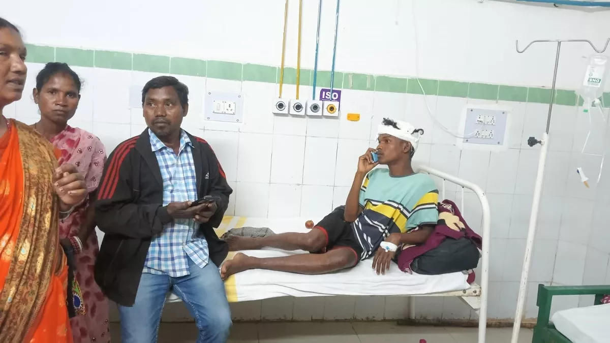 Odisha News : बरातियों से भरी पिकअप वैन के पलटने से 3 लोगों की मौत, 10 जख्मी अस्पताल में भर्ती