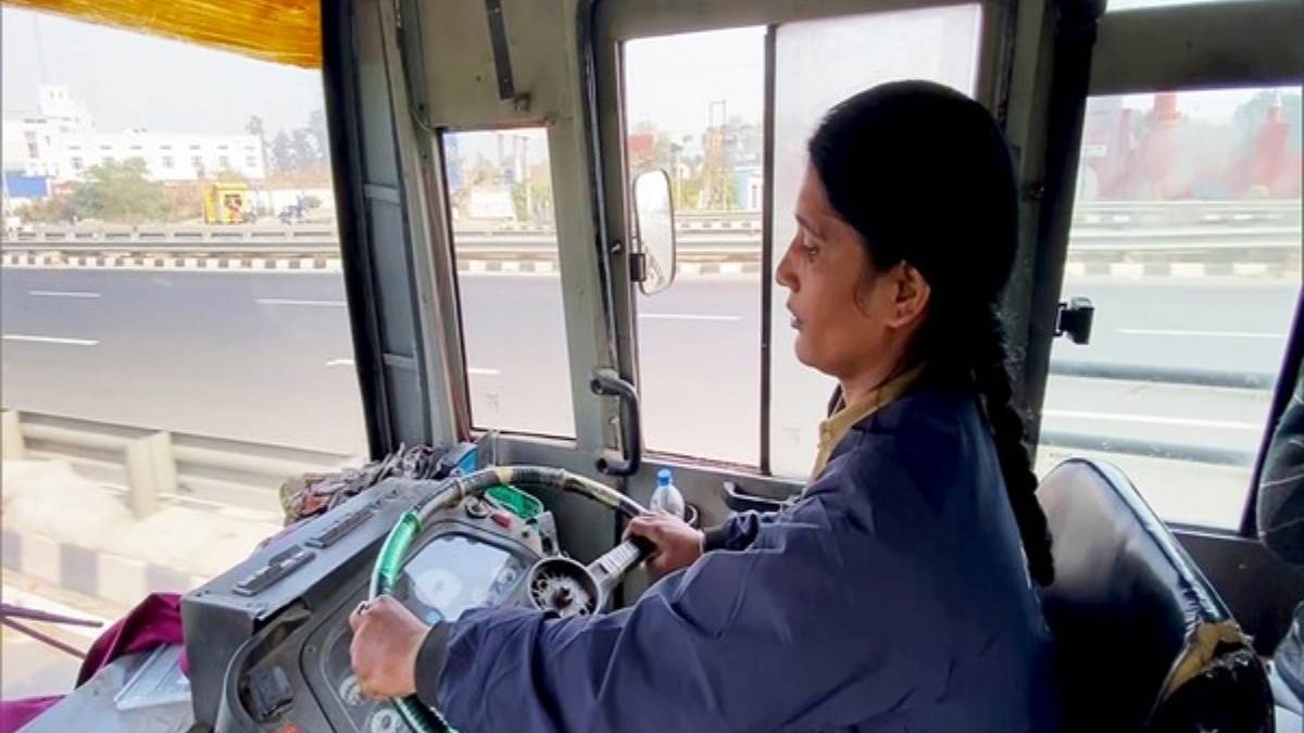 https://www.jagranimages.com/images/newimg/08032025/08_03_2025-driver_23896927.jpg