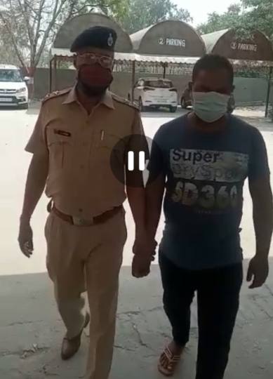दो महीने बाद लूट का आरोपित गिरफ्तार