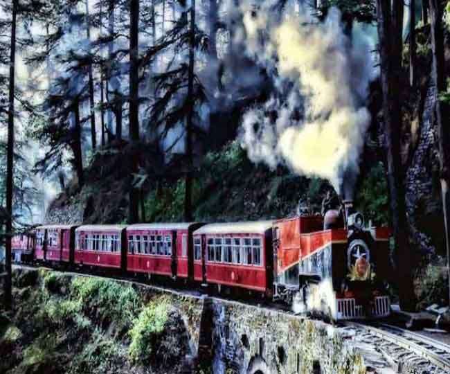 Kalka-Shimla Train: कालका-शिमला ट्रेन की फाइल फोटो।