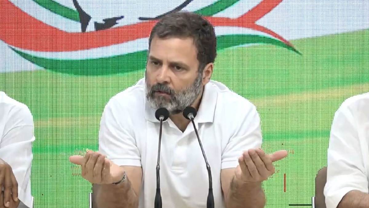https://www.jagranimages.com/images/newimg/08042023/08_04_2023-rahul_gandhi_sad_23379423.jpg
