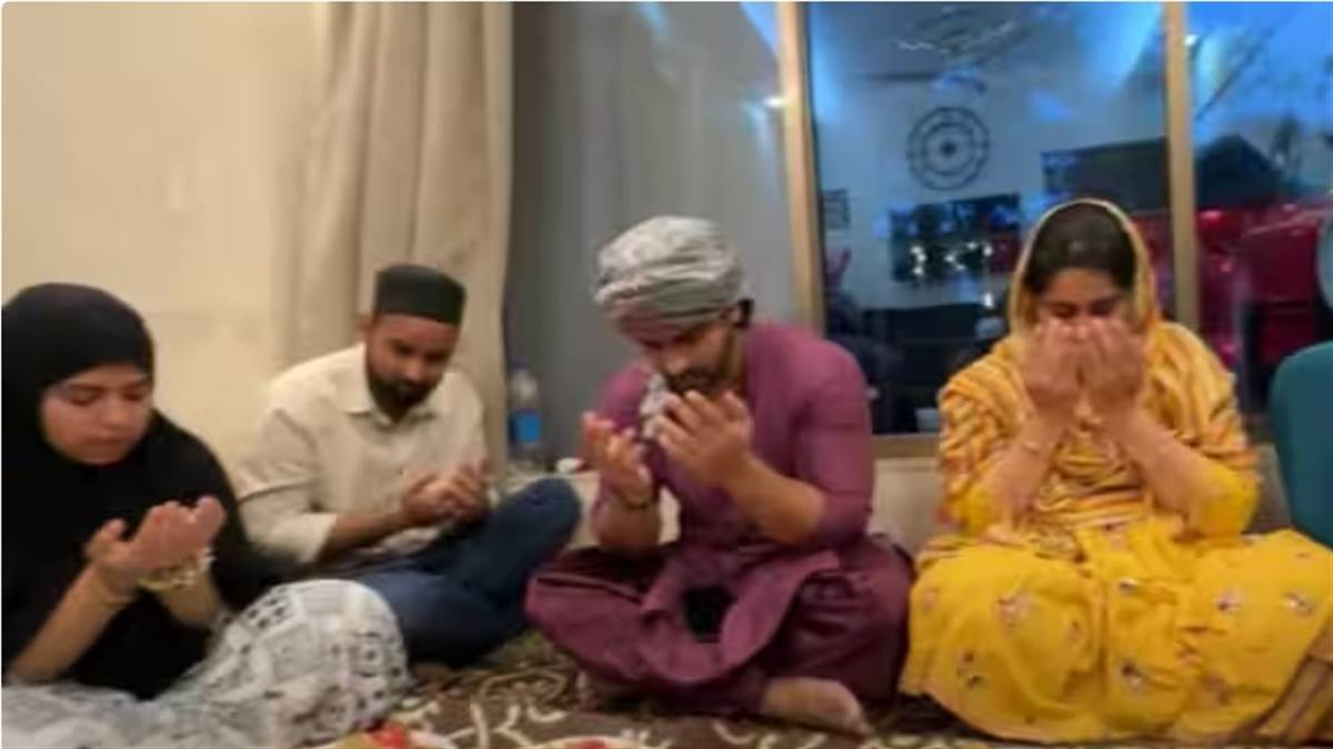 shoaib ibrahim takes care of pregnant wife deepika kakkar makes food for iftaar