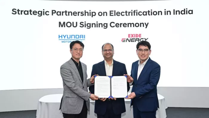 Hyundai और Kia ने Exide के साथ Made In India बैटरी बनाने के लिए MOU साइन किया है।