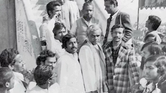 1982 में ललियाही में जनसभा को संबोधित करते पूर्व प्रधानमंत्री अटल बिहारी वाजपेयी। (फोटो सौ- तारकिशोर प्रसाद)