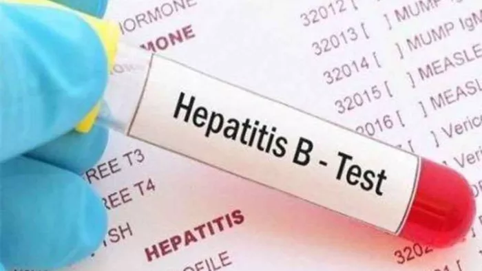 स्वास्थ्य के लिए चुनौती, हर 140 लोगों में एक हेपेटाइटिस बी की चपेट में