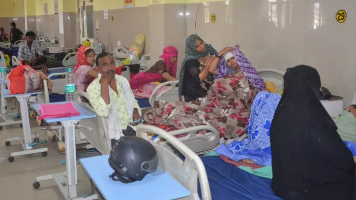 लेडी लायल जिला महिला चिकित्सालय में भर्ती प्रसूता। जागरण अर्काइव