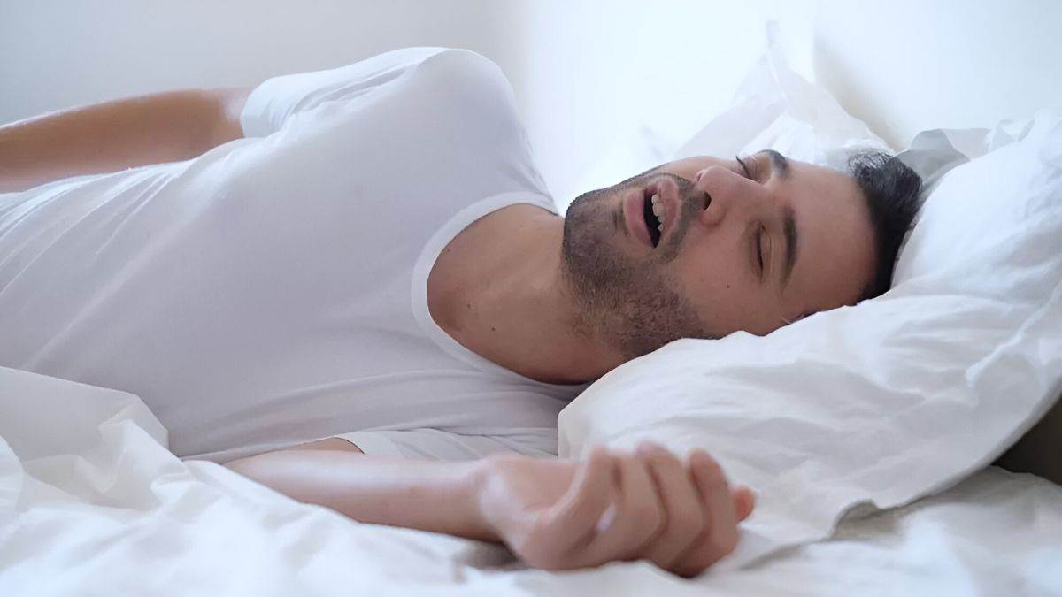 does your mouth also stay open while sleeping then be alert this habit can ruin your health