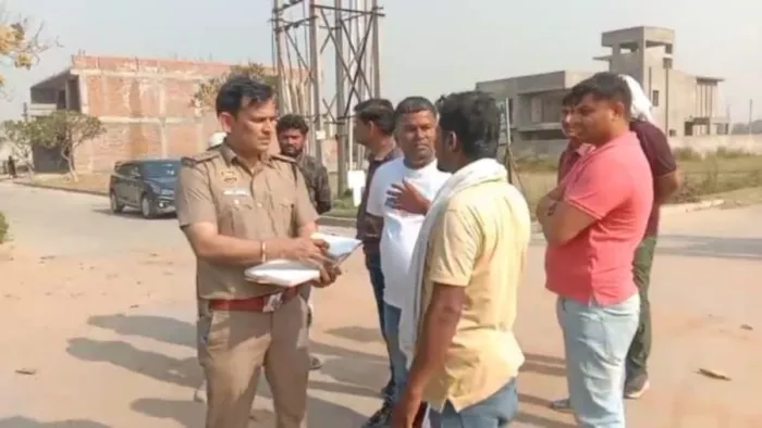 दर्दनाक हादसे में दो श्रमिकों की मौत हो गई। जागरण फोटो
