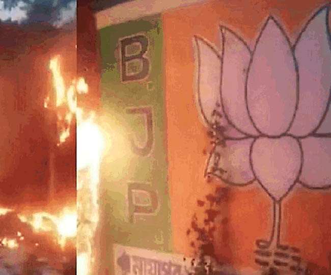 भारतीय जनता पार्टी को सत्ता में आने से रोकने के लिए रक्तरंजित होते बंगाल