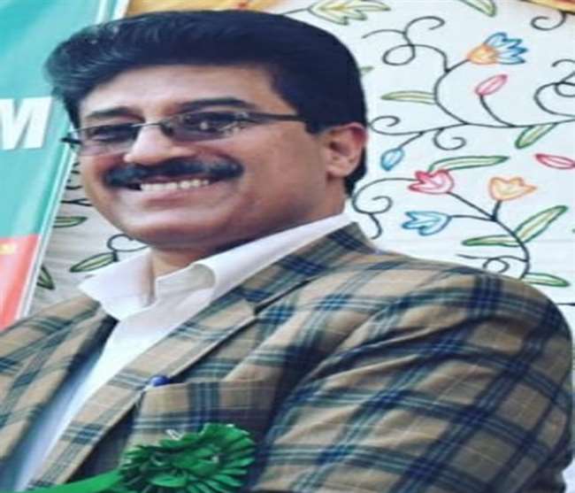कोरोना संक्रमण और महामारी की चपेट में आए मरीजों की जान बचाने का पूरा प्रयास कर रहा है।