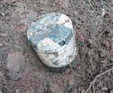 एक संयुक्त तलाशी अभियान के दौरान डोडा से 40 किलोग्राम विस्फोटक सामग्री और आइईडी बरामद की है।