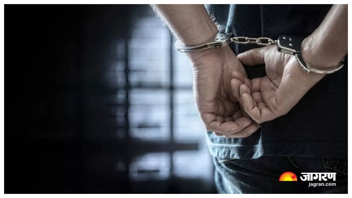 batala news four accused arrested with 1988 banned pills case registered under ndps act