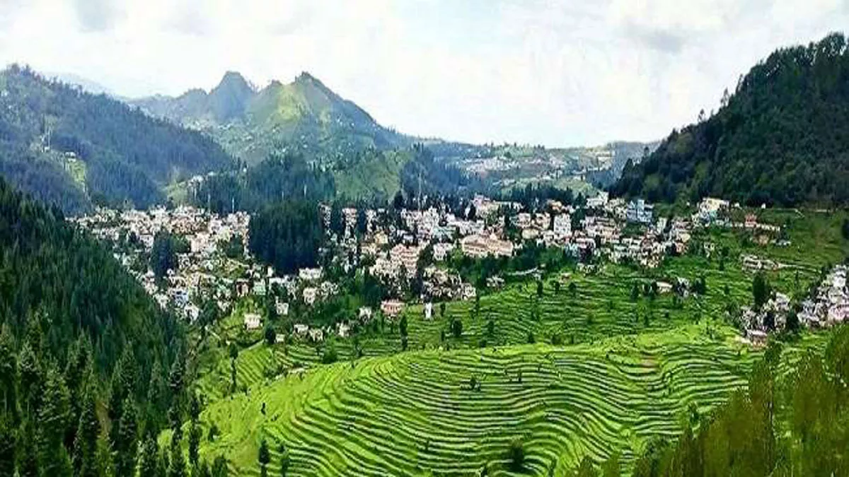Uttarakhand Tourism: नेपाल बॉर्डर पर मौजूद यह जिला बना पर्यटन हब, भा रही वादियां; आठ डेस्टिनेशन कर रहे आकर्षित