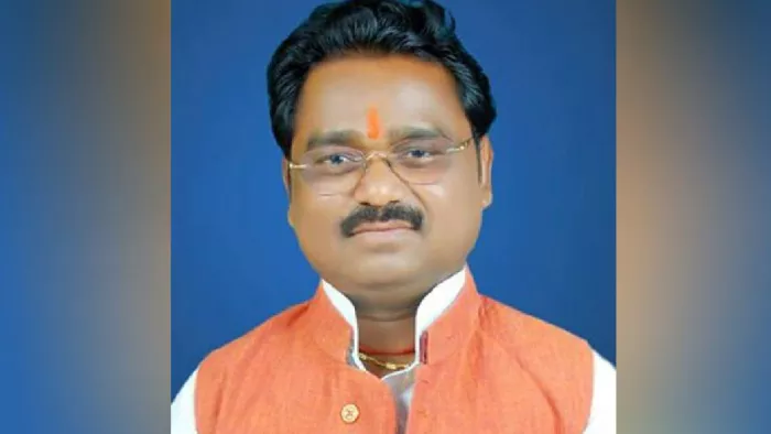 सपा में शामिल हुए भाजपा के पूर्व सांसद