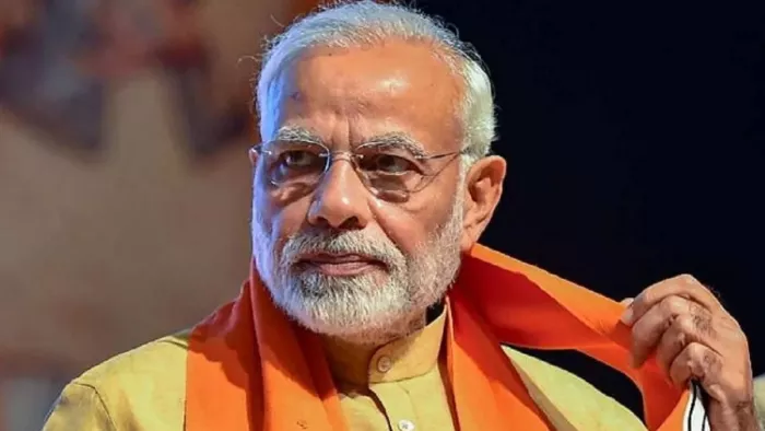 रोड शो में वाराणसी समेत आसपास के जिलों के हजारों कार्यकर्ताओं की भागीदारी रहेगी।