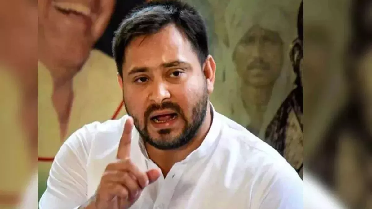 Tejashwi Yadav: 'ना लालू यादव झुका और ना लालू का बेटा झुकेगा', झारखंड में तेजस्वी ने भरी हुंकार