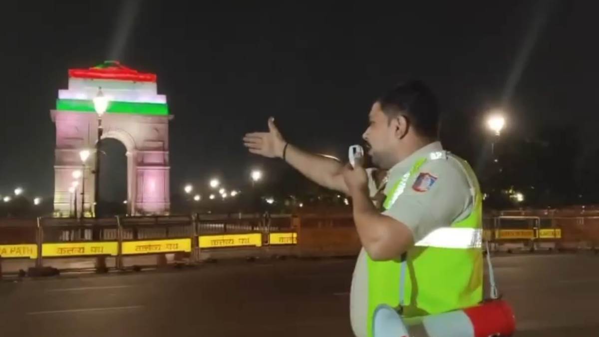 ncr india gate evacuated in delhi increased security amidst tensions