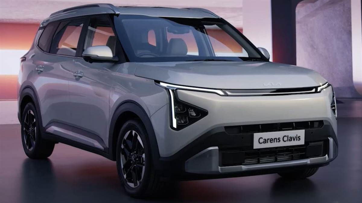 https://www.jagranimages.com/images/newimg/08052025/08_05_2025-kia_carens_clavis_01684_23933315.jpg
