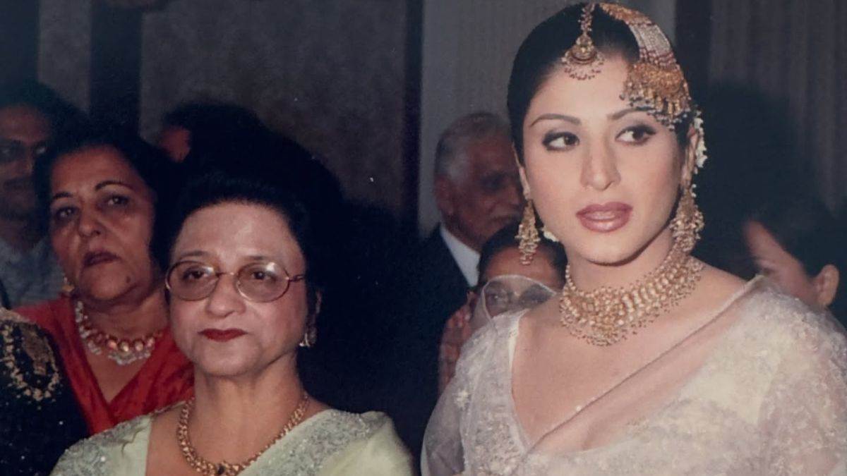 https://www.jagranimages.com/images/newimg/08052025/08_05_2025-maheep_kapoor_23933452.jpg