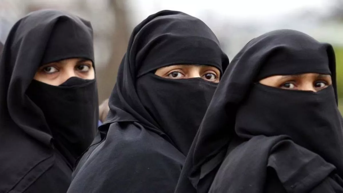 Pakistani Women: पटना में बसी पाकिस्तानी महिलाओं का वीजा होगा कैंसिल, ट्रांजिट पीरियड में रहेंगी 2 महीने