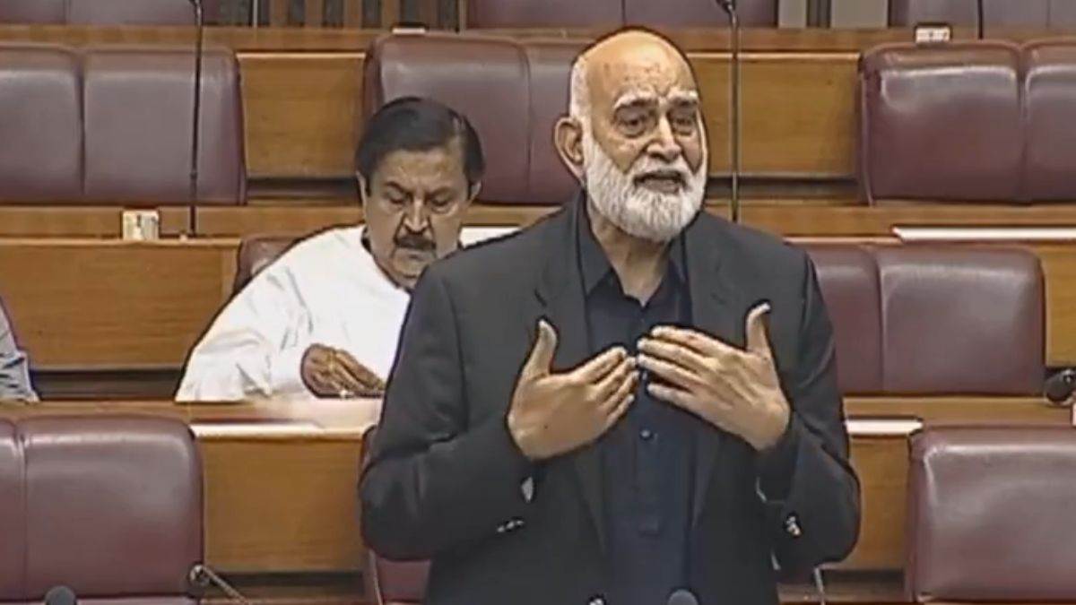 https://www.jagranimages.com/images/newimg/08052025/08_05_2025-tahir_iqbal_pakistan_mp_23933590.jpg