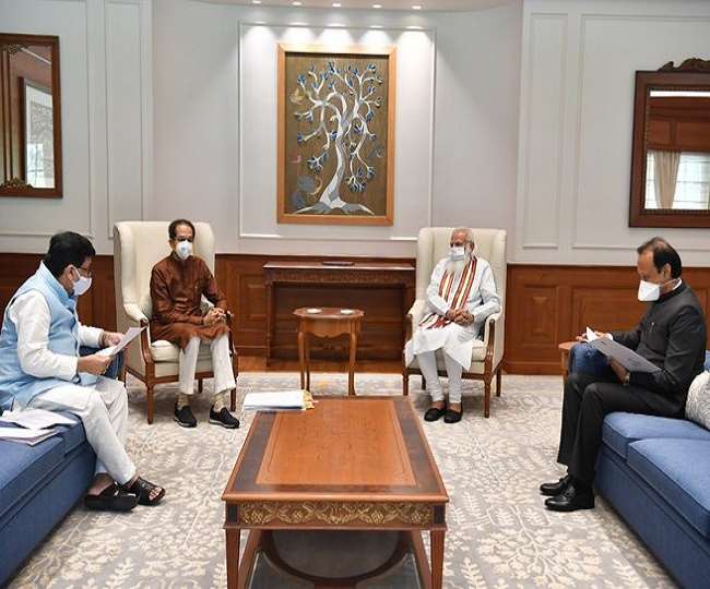 उद्धव ठाकरे और अजित पवार नं आज पीएम मोदी से मुलाकात की।