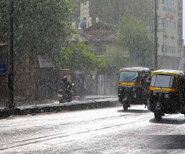 मानसून नवीनतम अपडेट आईएमडी ने मुंबई में भारी बारिश की चेतावनी जारी की, जानें  यूपी, बिहार, दिल्ली मौसम अपडेट