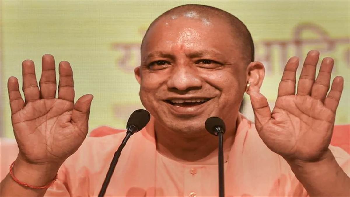 UP Employment News: मुख्यमंत्री ग्रामोद्योग रोजगार योजना के तहत एक वर्ष में स्थापित होंगी 800 इकाइयां।