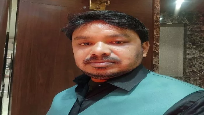 अब तक की जांच में तीन सफेदपोश समेत एक दर्जन एटीएस के रडार पर आए।