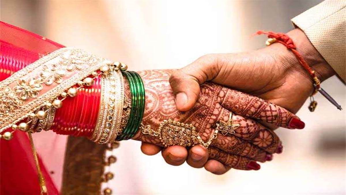 Madhya Pradesh News: ग्वालियर में अब नहीं मिलेगा मैरिज सर्टिफिकेट,