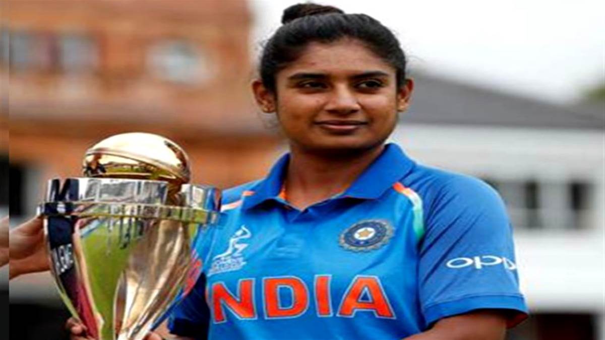मिताली राज ने लिया इंटरनेशनल क्रिकेट से संन्यास (फोटो ट्विटर पेज)