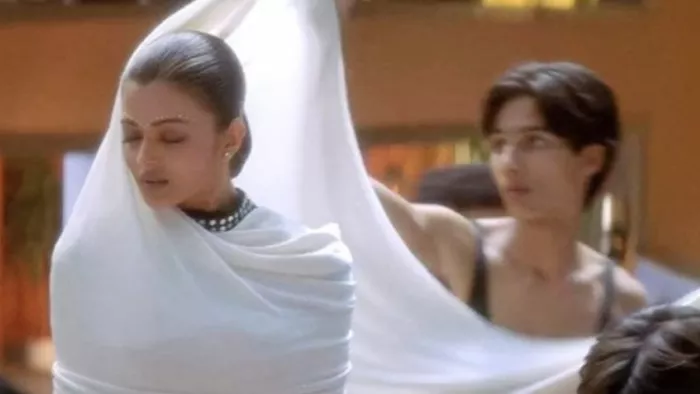 Shahid Kapoor, Aishwarya Rai Bachchan Photo Credit twitter