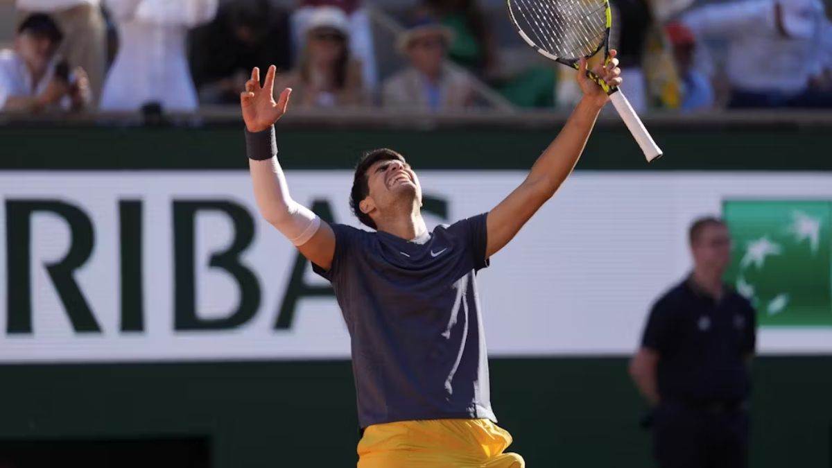 french open 2024 mens final carlos alcaraz will face alexander zverev first time after 2004 no rafal nadal roger federer novak djokovic