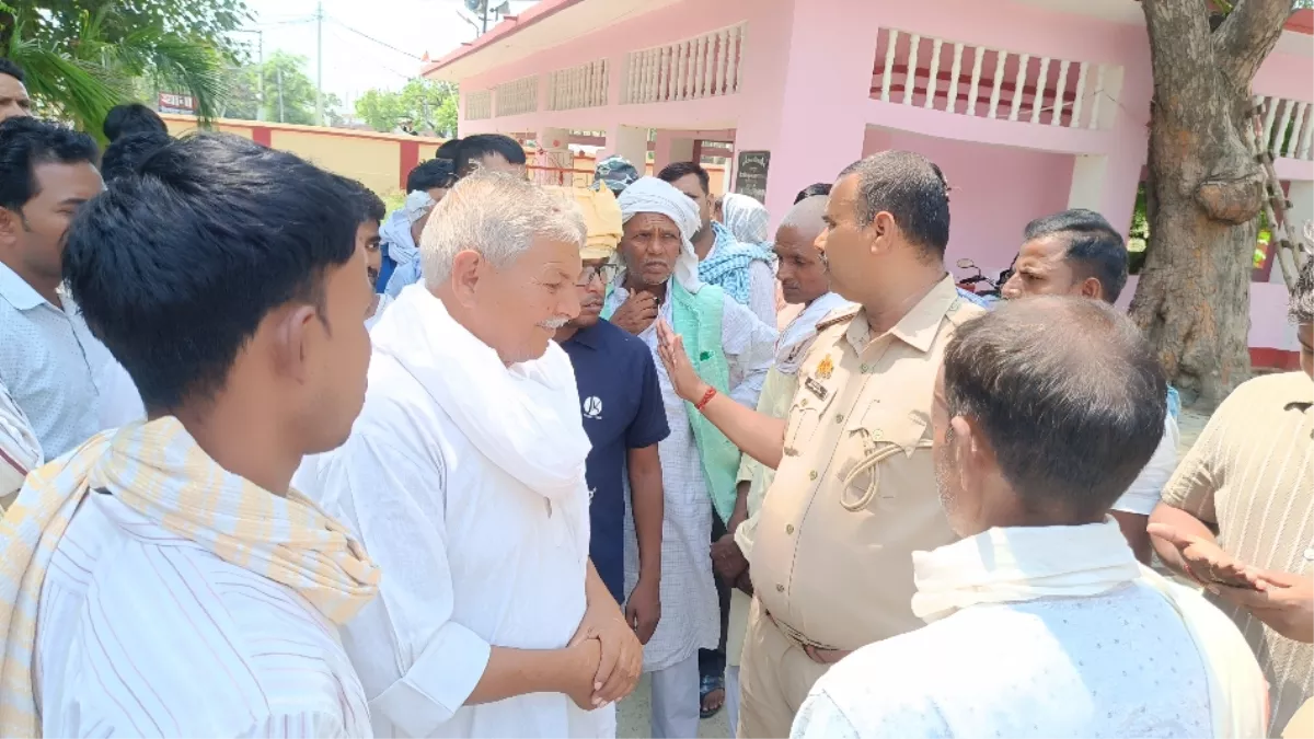 UP News: गाजीपुर में बरात में विवाद के बाद दूल्हे की पीटकर हत्या, स्टेज पर फोटो और डांस बना काल