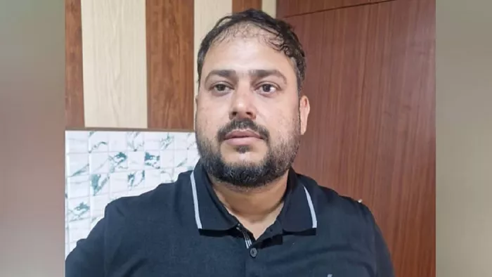 Lucknow Crime News : लखनऊ में बी फार्मा छात्र की आत्महत्या में सीनियर ...