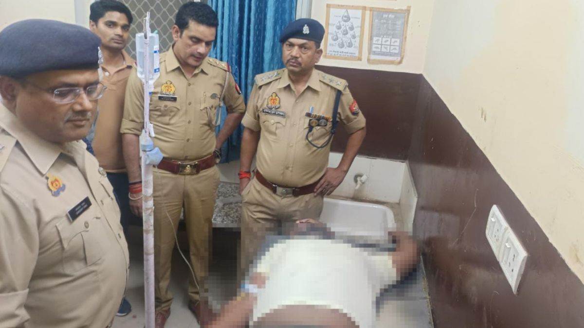 pratapgarh news interstate criminal arrested after encounter with police