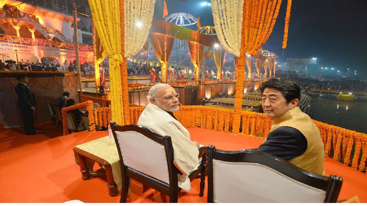 https://www.jagranimages.com/images/newimg/08072022/08_07_2022-modi_and_shinzo_22872778_11272763.jpg