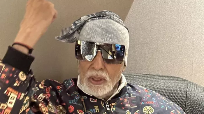 Amitabh Bachchan shares his cool photo with funny caption. Photo-Instagram