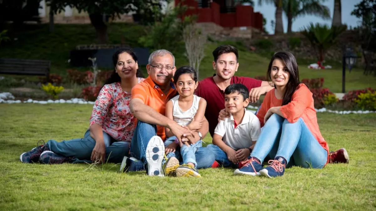 Joint family Advantages: न समझे ज्वॉइंट फैमिली को सिरदर्द, एक नहीं बल्कि कई  सारे फायदे हैं संयुक्त परिवार के - advantages of living in a joint family