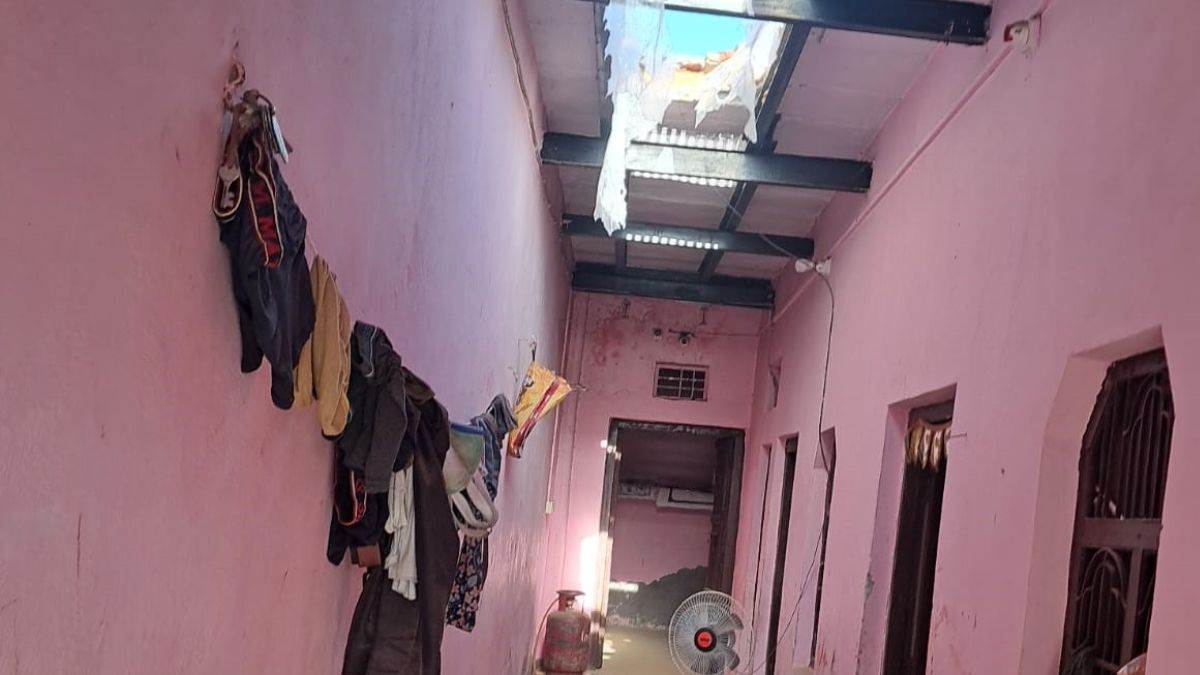 ncr neighbor wall falls on terrace couple and child injured in ghaziabad