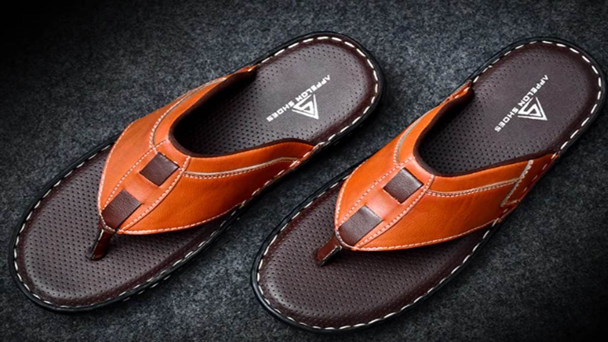 ओ हो.. हो! क्या मस्त डिजाइन है इन Sliders For Men का, ये कलेक्शन देख आप भी हो जाएंगे फिदा