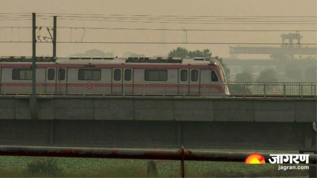 ncr new delhi city maujpur majlis park metro corridor trial begins