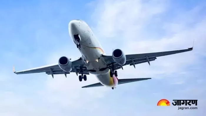 हवाई किराए में मनमानी बढ़ोतरी और विमानों की सुरक्षा पर जताई चिंता।