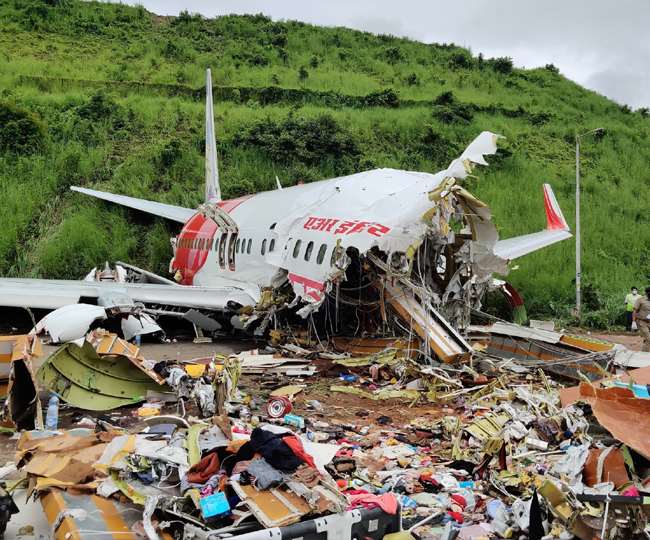 Air India Crash 125000 लीटर जेट फ्यूल ने कैसे बना दिया प्लेन को आग का गोला? जानें एक्सपर्ट्स की राय 6 Air India Plane Crash: केरल सरकार का एलान, मारे गए लोगों के परिजनों को मिलेगा दस लाख का मुआवजा - Air India Plane Crash: Declaration Of Kerala Government, The Families Of Those