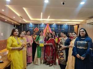 लायंस क्लब सुजानपुर हरमन ने मनाया तीज का त्यौहार