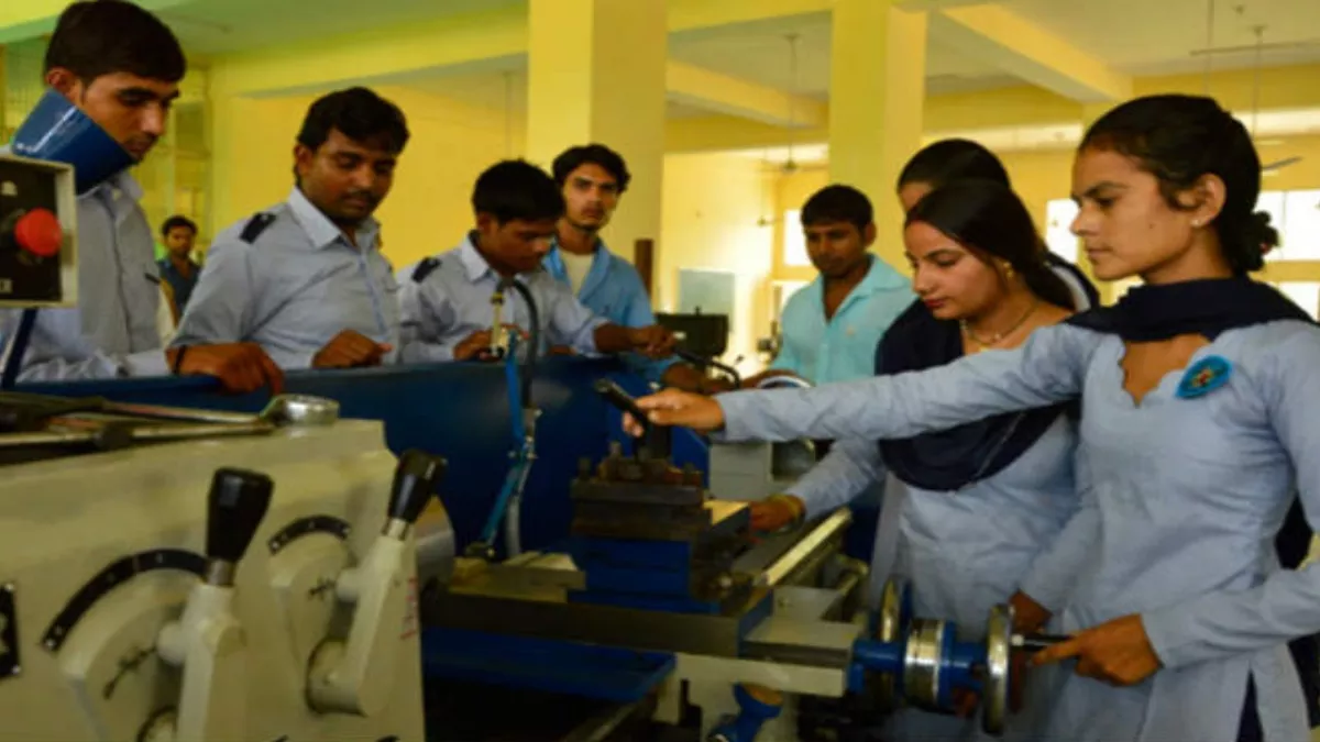 हरियाणा सरकार की योजना, तकनीकी शिक्षा में छात्राओं का रुझान बढ़ाने के लिए दिया जाएगा आर्थिक लाभ