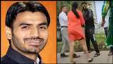 गाजियाबाद का पता दिखाकर श्रीकांत त्यागी ने लिए थे गनर, पत्नी को भी दिलाए थे तीन