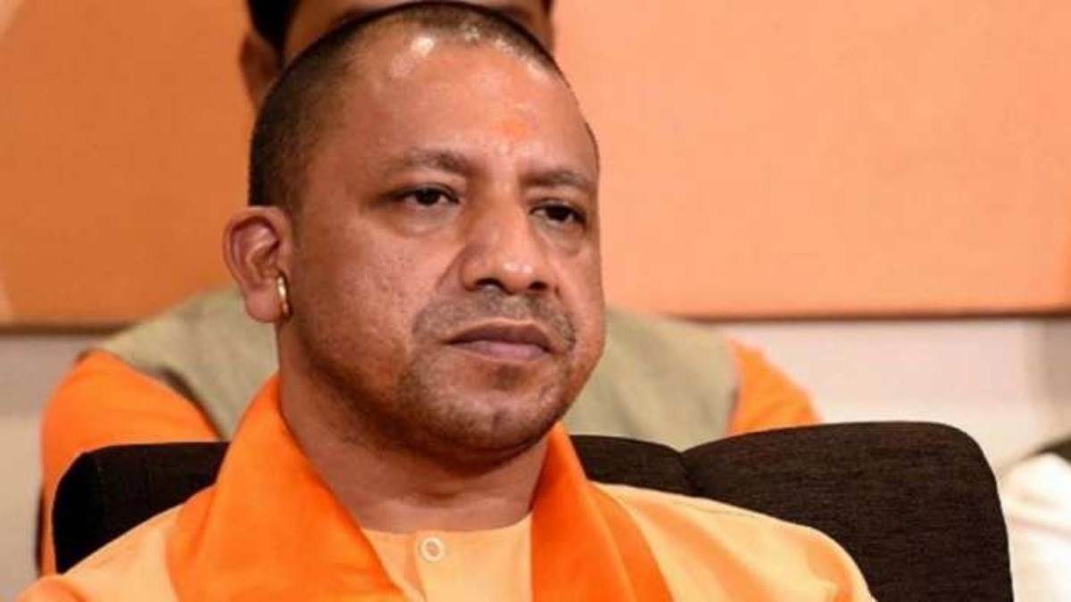 UP CM Yogi Adityanath को मिली बम से उड़ाने की धमकी, 112 मुख्यालय के वाट्सएप  नंंबर पर आया मैसेज - UP CM Yogi Adityanath received a bomb threat message  came on WhatsApp